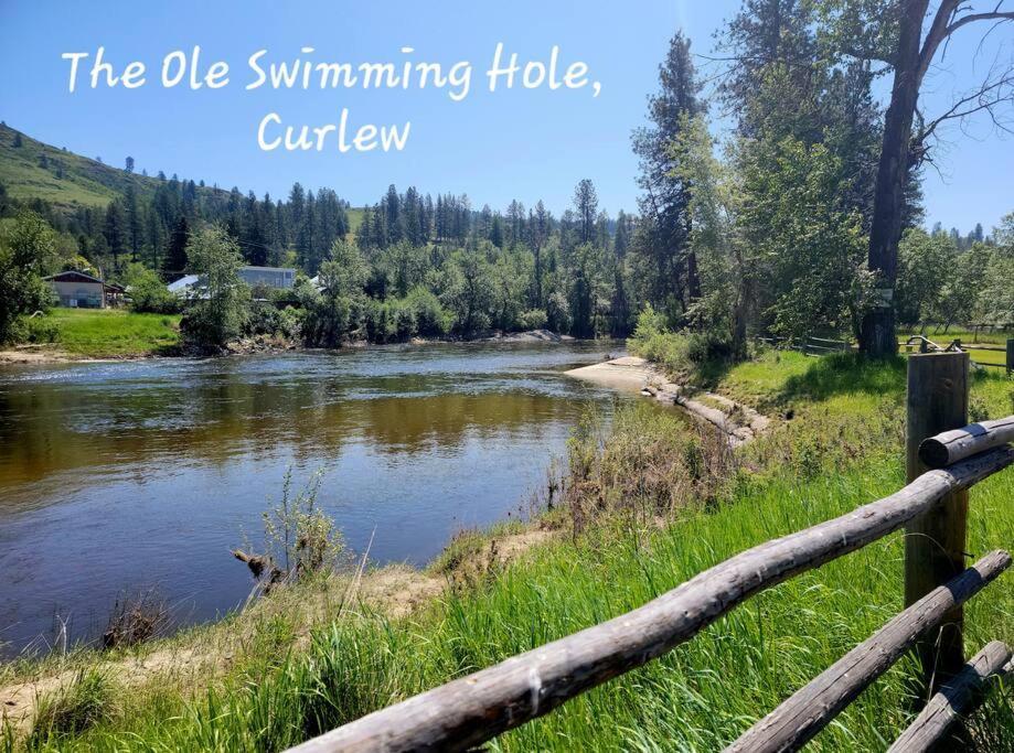 Curlew Earth Home 2Bd W/ Valley & Mountain Views Republic Exterior foto